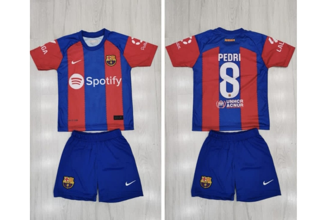 8028 Детски футболен комплект Barcelona PEDRI 8